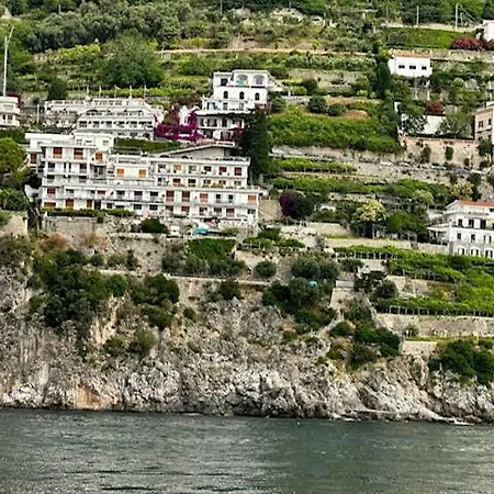 Di Raphael Con Vista Mare *