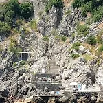 Di Raphael Con Vista Mare