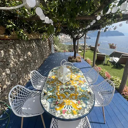 Di Raphael Con Vista Mare 阿马尔菲